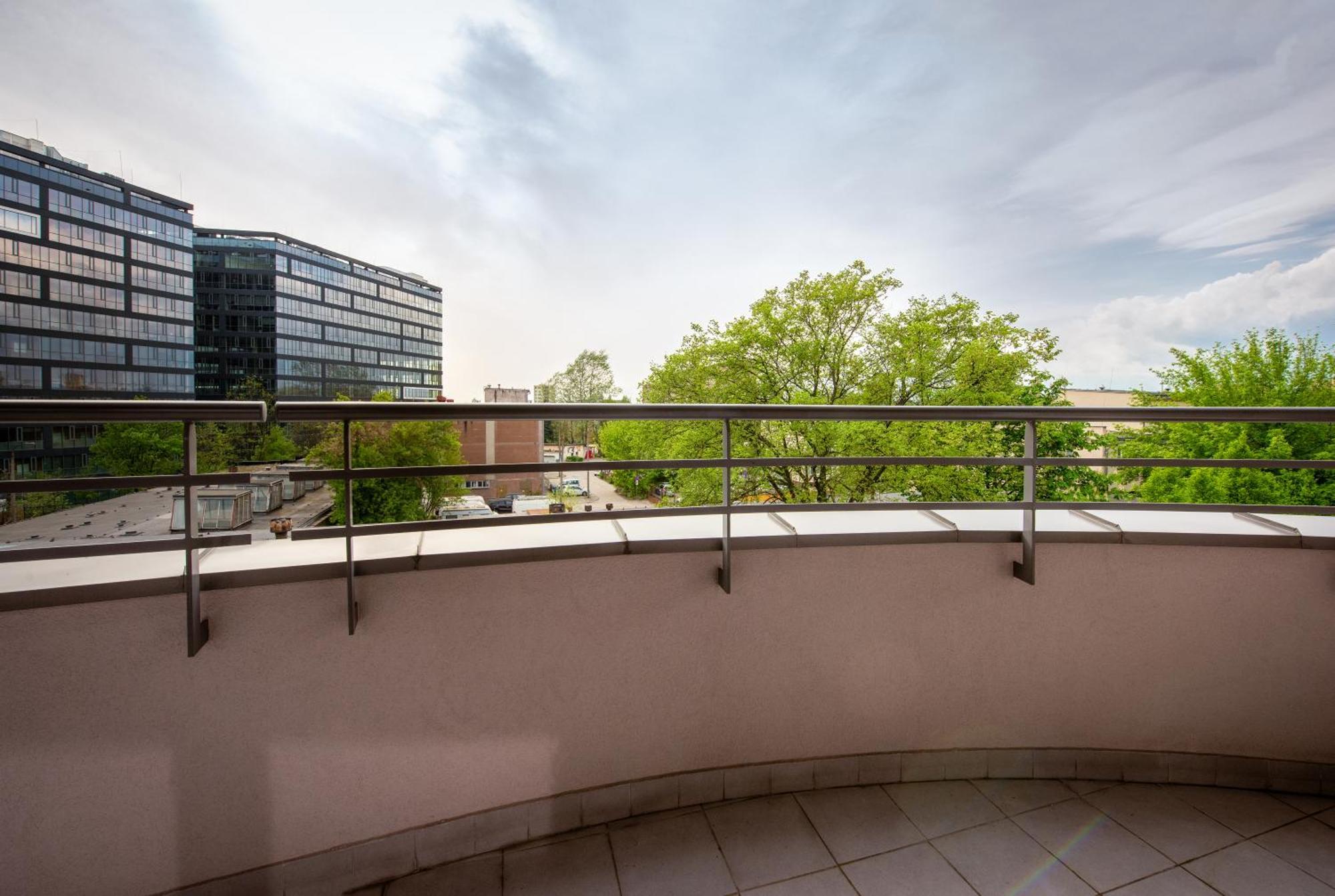 Apartment Royal Deluxe 2 6 Persons Aquapark Down Town Krakau
